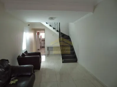 Sobrado com 2 Quartos à venda, 200m² no Jabaquara, São Paulo