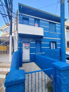 Casa com 3 Quartos para alugar, 60m² no Santana, Porto Alegre