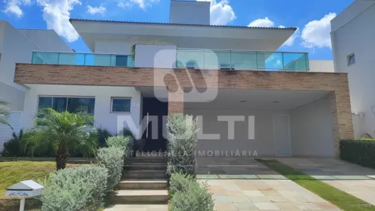 Casa de Condomínio com 4 Quartos para alugar, 370m² no Nova Uberlândia, Uberlândia