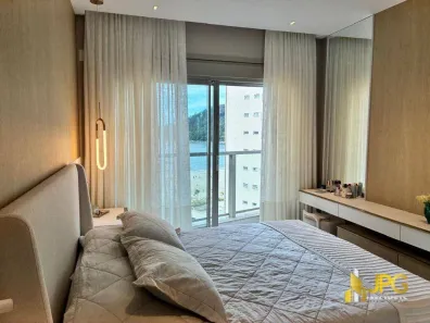 Apartamento com 4 Quartos para alugar, 228m² no Centro, Balneário Camboriú