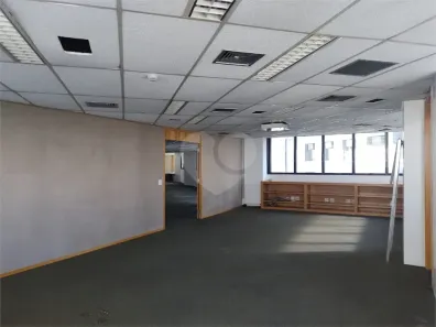 Sala Comercial à venda, 254m² no Cidade Monções, São Paulo