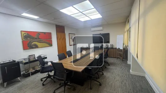 Sala Comercial para venda ou aluguel, 139m² no Vila Olímpia, São Paulo