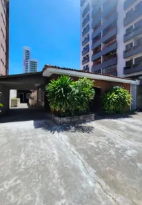 Casa com 8 Quartos à venda, 196m² no Piedade, Jaboatão dos Guararapes