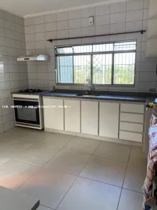 Casa com 4 Quartos à venda, 260m² no Jardim Santa Eliza, Presidente Prudente