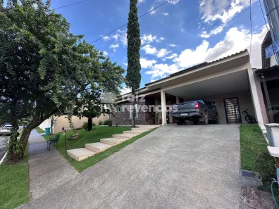 Casa de Condomínio com 4 Quartos à venda, 339m² no Loteamento Portal do Sol I, Goiânia