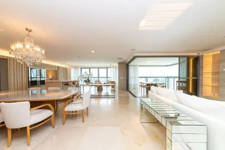 Apartamento com 4 Quartos à venda, 431m² no Campo Comprido, Curitiba