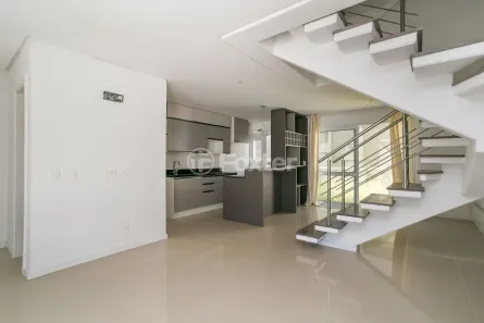 Sobrado com 3 Quartos à venda, 197m² no Glória, Porto Alegre