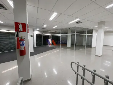 Ponto Comercial para alugar, 478m² no Centro, Betim