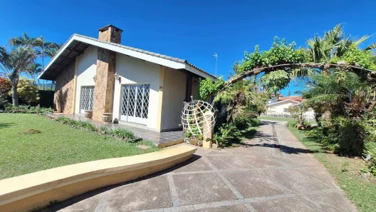 Casa com 3 Quartos à venda, 418m² no Jardim Dona Carmela, Atibaia