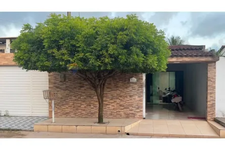 Casa com 3 Quartos à venda, 120m² no Cidade Universitária, Maceió