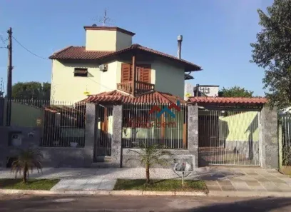 Casa com 3 Quartos à venda, 200m² no Igara, Canoas