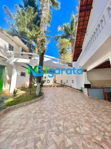 Fazenda/Sítio com 10 Quartos à venda, 960m² no , Igaratá