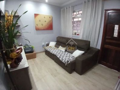 Sobrado com 2 Quartos à venda, 70m² no Vila Mathias, Santos