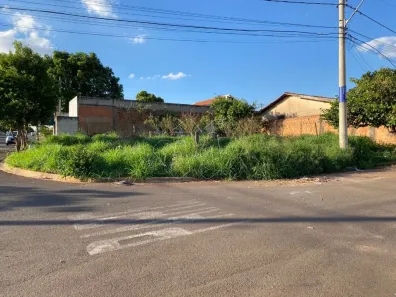 Lote/Terreno à venda, 354m² no Jardim Adalberto Frederico de Oliveira Roxo I, Araraquara