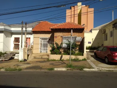 Imóvel Comercial com 3 Quartos à venda, 70m² no Vila Itapura, Campinas