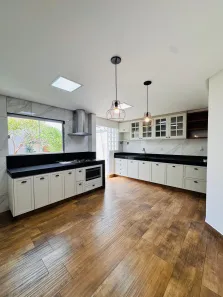 Sobrado com 3 Quartos à venda, 140m² no Jardim Imperial, Aparecida de Goiânia