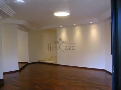 Apartamento com 4 Quartos à venda, 240m² no Vila Nova Conceição, São Paulo