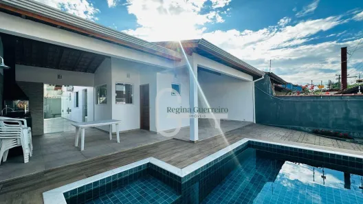 Casa com 3 Quartos à venda, 150m² no Balneário Stella Maris, Peruíbe
