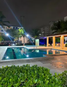 Apartamento com 2 Quartos para alugar, 45m² no Buraquinho, Lauro de Freitas
