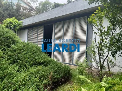 Casa de Condomínio com 3 Quartos à venda, 400m² no Arujázinho IV, Arujá