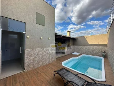 Casa com 3 Quartos à venda, 180m² no Parque das Laranjeiras, Uberaba