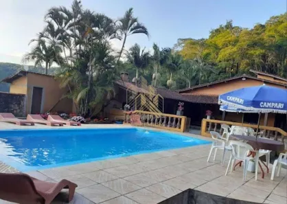 Fazenda/Sítio com 6 Quartos à venda, 200m² no , Bom Jesus dos Perdões