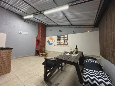 Casa com 3 Quartos à venda, 90m² no Vila Voturua, São Vicente