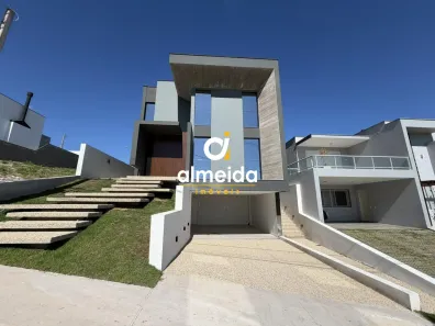 Casa de Condomínio com 3 Quartos à venda, 289m² no Tomazetti, Santa Maria