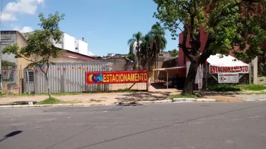 Lote/Terreno à venda, 877m² no Cristo Redentor, Porto Alegre
