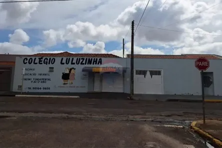 Prédio Comercial com 6 Quartos para alugar, 700m² no Novo Paraíso, Araçatuba