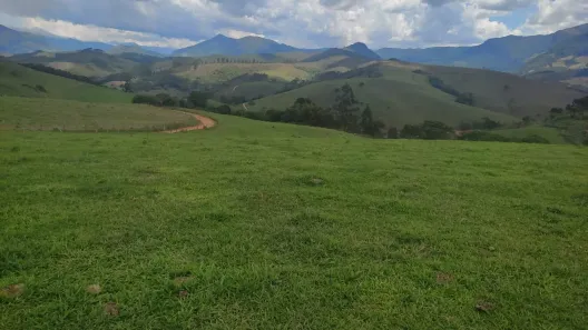 com 1 Quarto à venda, 450m² no , Aiuruoca