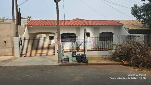 Casa com 3 Quartos à venda, 190m² no Parque das Laranjeiras, Maringá