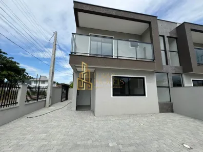 Sobrado com 2 Quartos à venda, 91m² no Gravatá, Navegantes