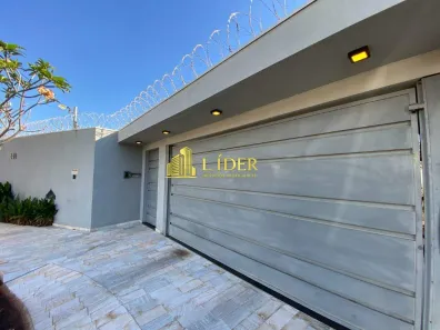 Casa com 3 Quartos à venda, 178m² no Bosque dos Buritis, Uberlândia