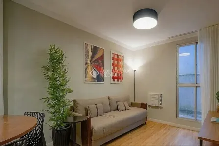 Apartamento com 2 Quartos à venda, 72m² no Centro, Florianópolis