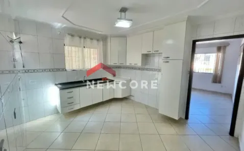 Casa com 2 Quartos à venda, 74m² no Vila Linda, Santo André