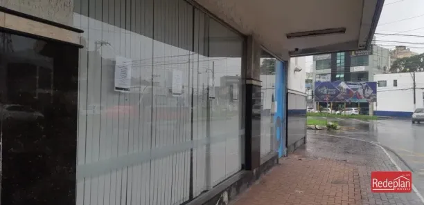 Ponto Comercial para alugar, 117m² no Aterrado, Volta Redonda