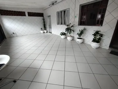 Casa com 3 Quartos à venda, 227m² no Vila São Jorge, São Vicente
