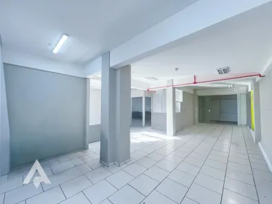 Sala Comercial para alugar, 150m² no Água Verde, Blumenau