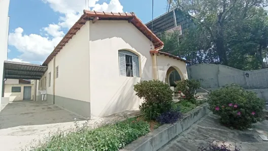 Casa com 3 Quartos à venda, 186m² no Vila Santana, Valinhos