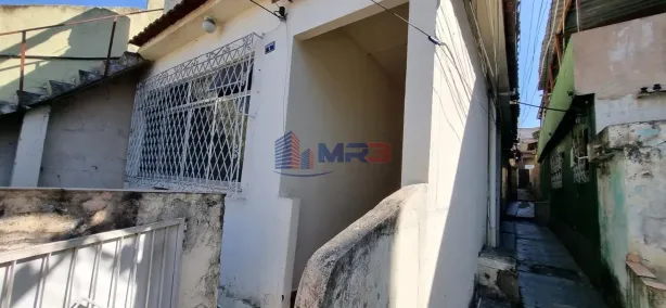 Casa com 3 Quartos para alugar, 40m² no Encantado, Rio de Janeiro