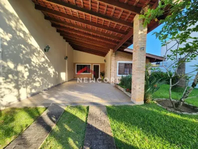 Casa com 4 Quartos à venda, 216m² no Indaiá, Caraguatatuba