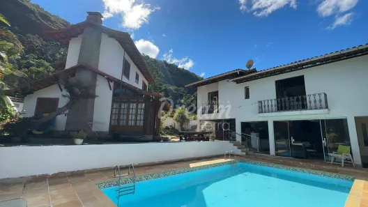 Casa de Condomínio com 5 Quartos à venda, 257m² no Colônia Alpina, Teresópolis