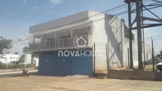 Sobrado com 4 Quartos à venda, 576m² no Vila São Jorge da Lagoa, Campo Grande