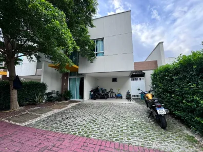 Casa de Condomínio com 3 Quartos à venda, 180m² no Guaribas, Eusébio