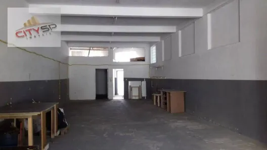 Galpão/Depósito/Armazém para alugar, 230m² no Cidade Vargas, São Paulo