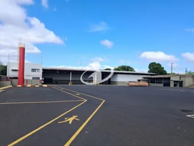 Galpão/Depósito/Armazém para alugar, 2385m² no Tibery, Uberlândia