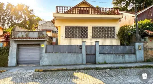 Casa com 3 Quartos à venda, 180m² no Centro, Petrópolis