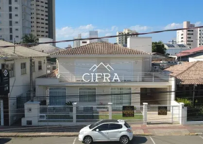 Casa com 5 Quartos para alugar, 223m² no Jardim América, Rio do Sul