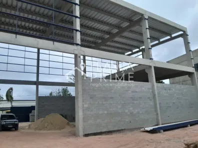 Galpão/Depósito/Armazém para venda ou aluguel, 2000m² no Parque Paraíso, Itapecerica da Serra
